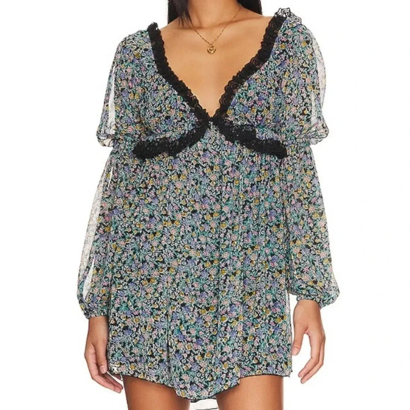 Free People Dresses & Skirts - Free People Pennie Babydoll Mini Dress Floral Flowy Dress Size Small